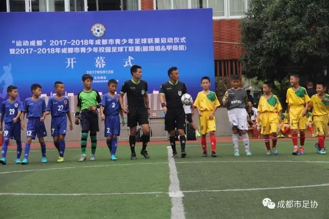 中国女足亚运会半决赛名单更新，张琳艳缺席王妍雯停赛